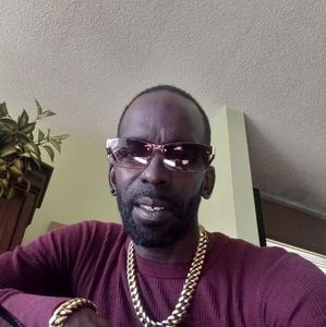 Meet your Posher, Lester